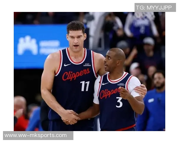 卢指导分析球队防守乱象强调需要提升顽强拼搏精神